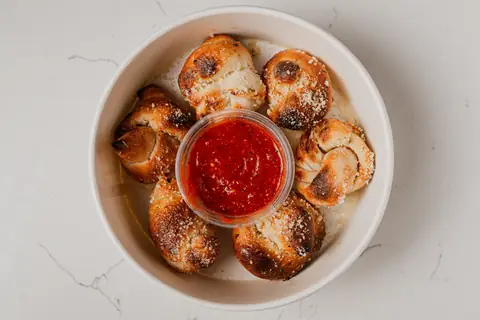 Garlic Knots